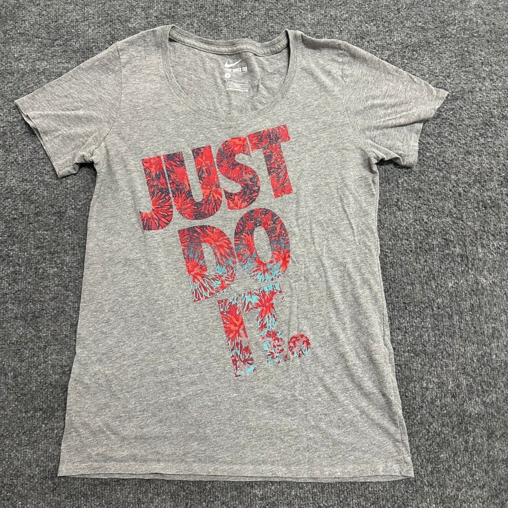 Nike T-Shirt Womens Size S Gray Just Do It Floral Graphic Slim Fit Athletic Tee